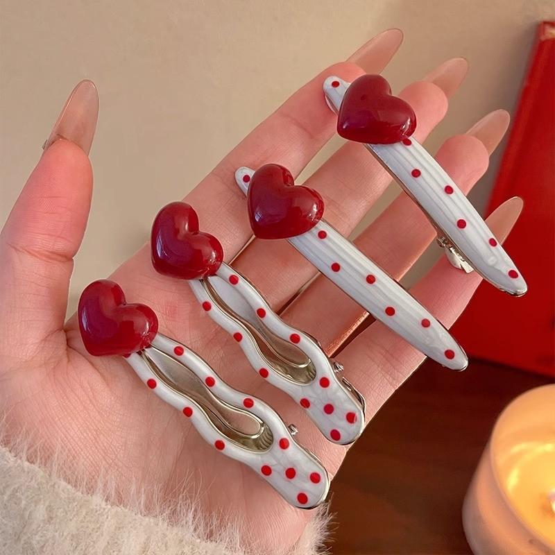 Duck Bill Hair Clip Red Heart Polka Dot Cute Women's Hair Accessory Korean Style Bangs Clip 2026 Trend
