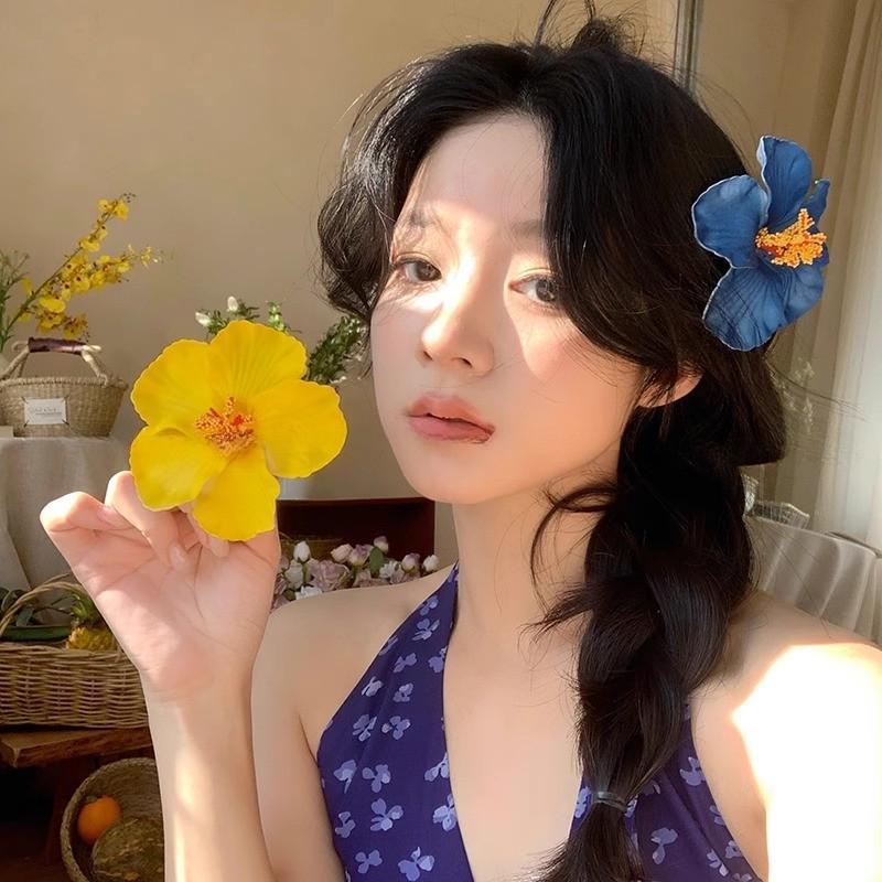 Beautiful Beach Holiday Artifact Flower Hairpin Clips for Women High Quality Side Bangs Accessory New Item